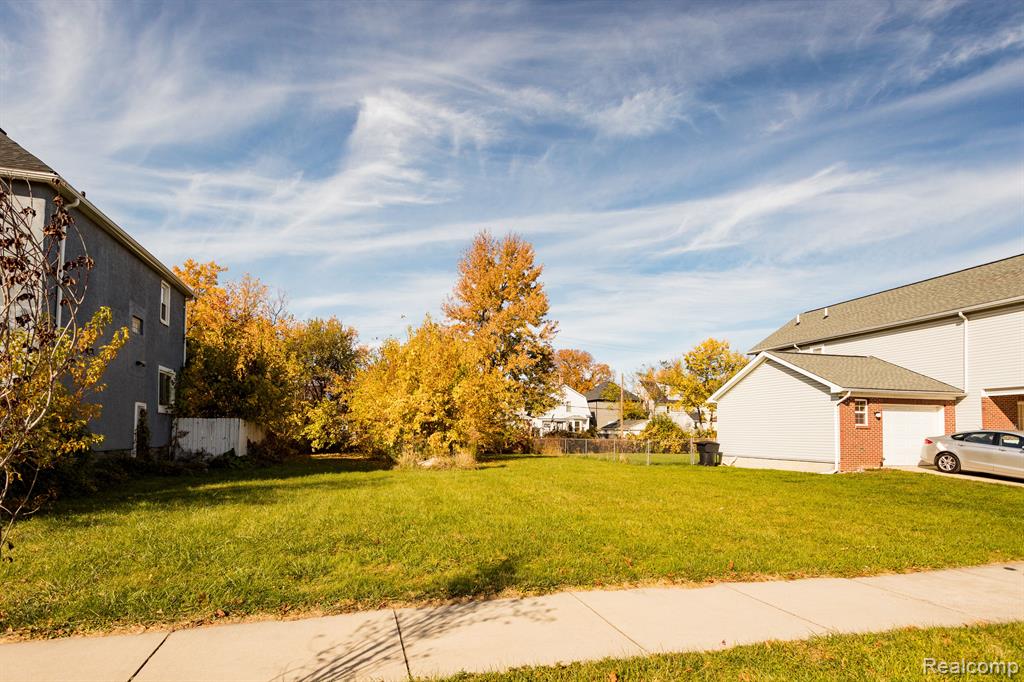 545 Alger Street Detroit, MI 48202 - Photo 5 of 7