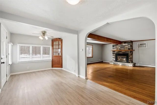 $400,000 | 4101 Elmcrest Road, Clay, NY 13090