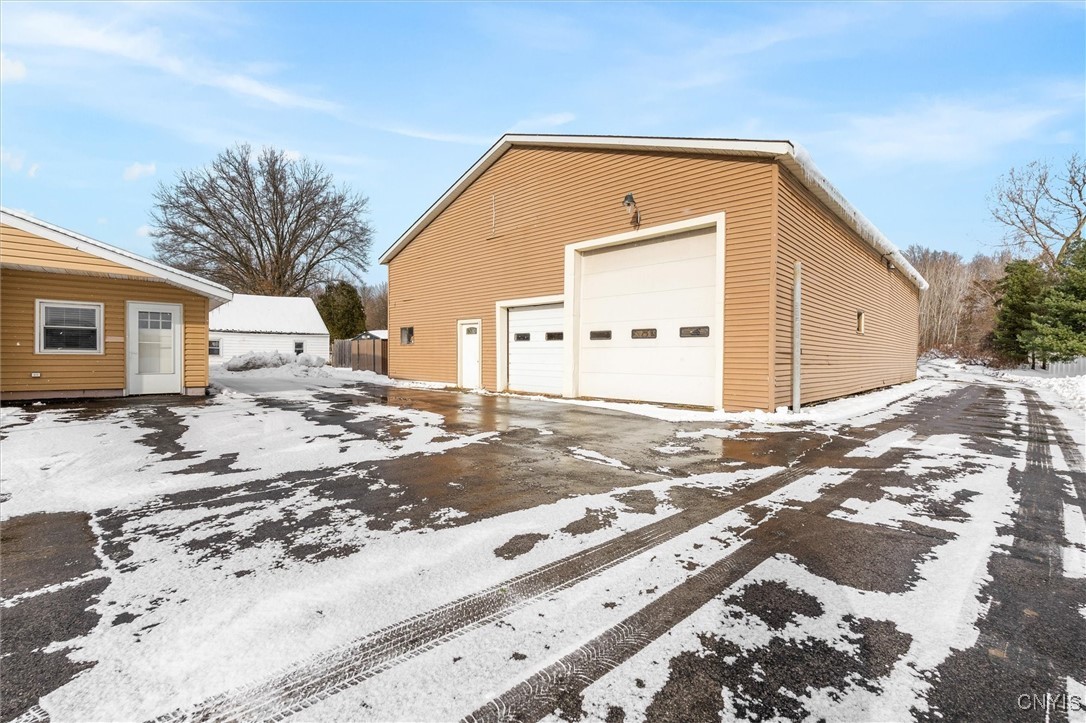 4101 Elmcrest Road Clay, NY 13090 - Photo 30 of 39