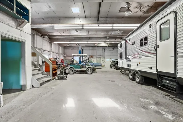 $400,000 | 4101 Elmcrest Road, Clay, NY 13090