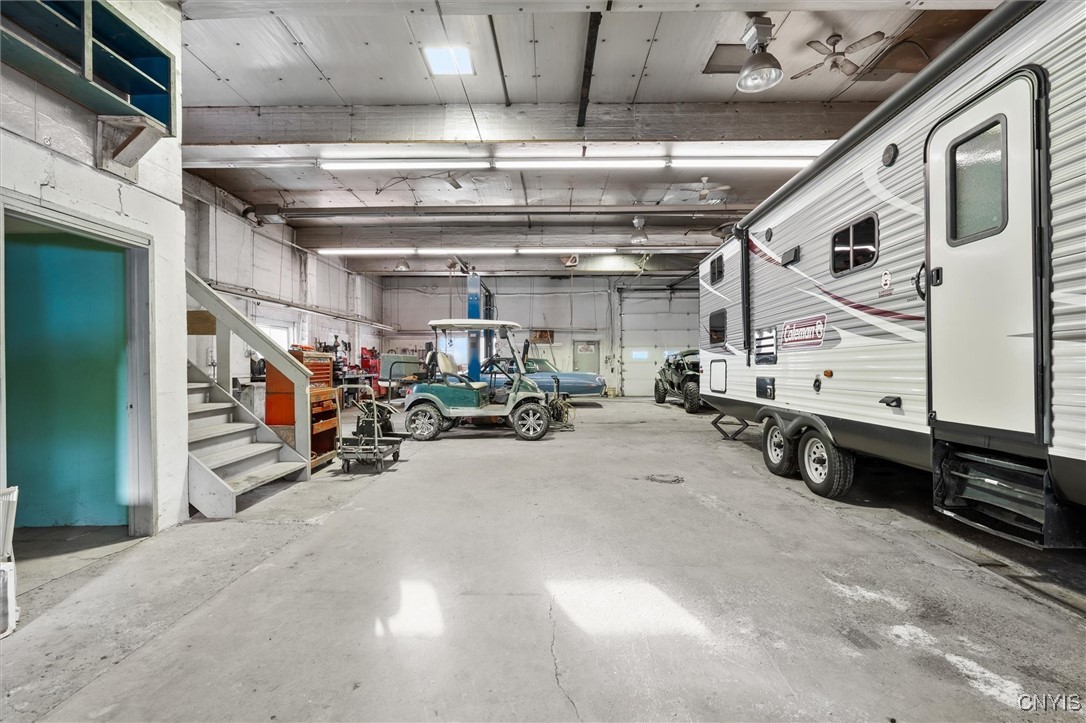 4101 Elmcrest Road Clay, NY 13090 - Photo 31 of 39