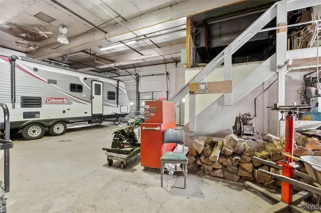 $400,000 | 4101 Elmcrest Road, Clay, NY 13090