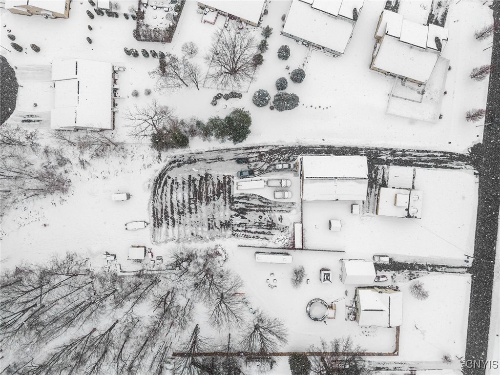 4101 Elmcrest Road Clay, NY 13090 - Photo 38 of 39