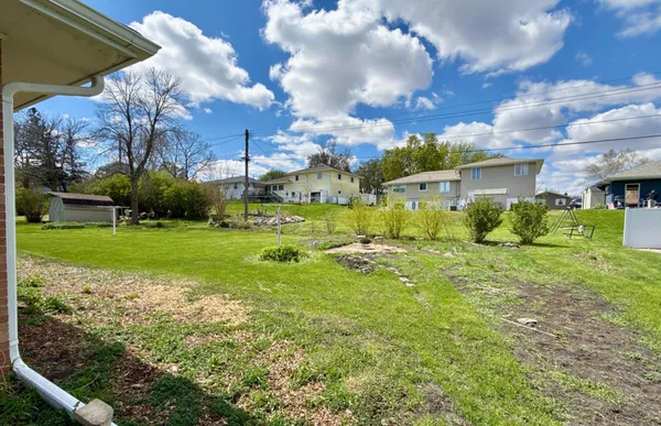 $159,900 | 834 South Orient Street, Fairmont, MN 56031