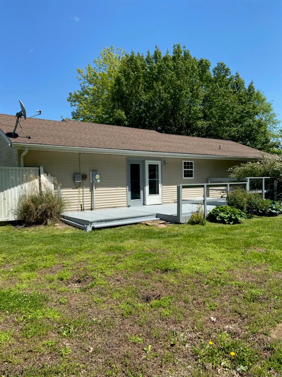 3125 Weaver Road Herrin, IL 62948 - Photo 15 of 16 Gallery Image 15