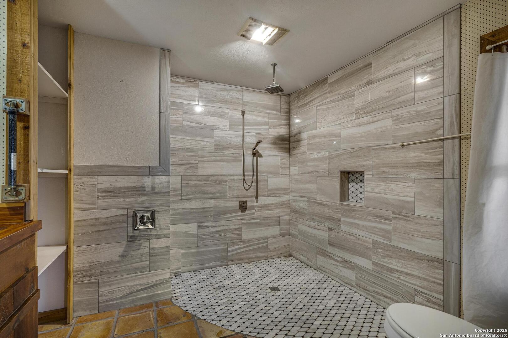 360 Kirk Lane Bulverde, TX 78163 - Photo 10 of 50 a bathroom with a shower