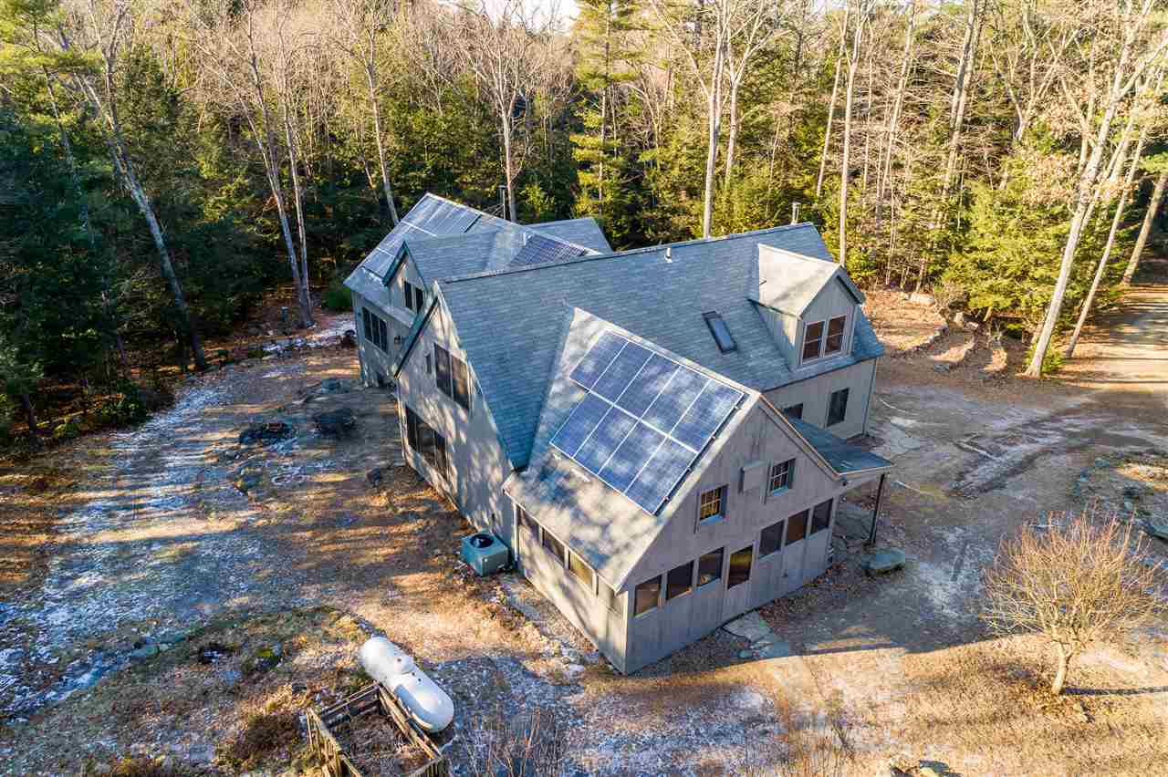48 Brentwood Road Exeter, NH 03833 - Photo 1 of 26