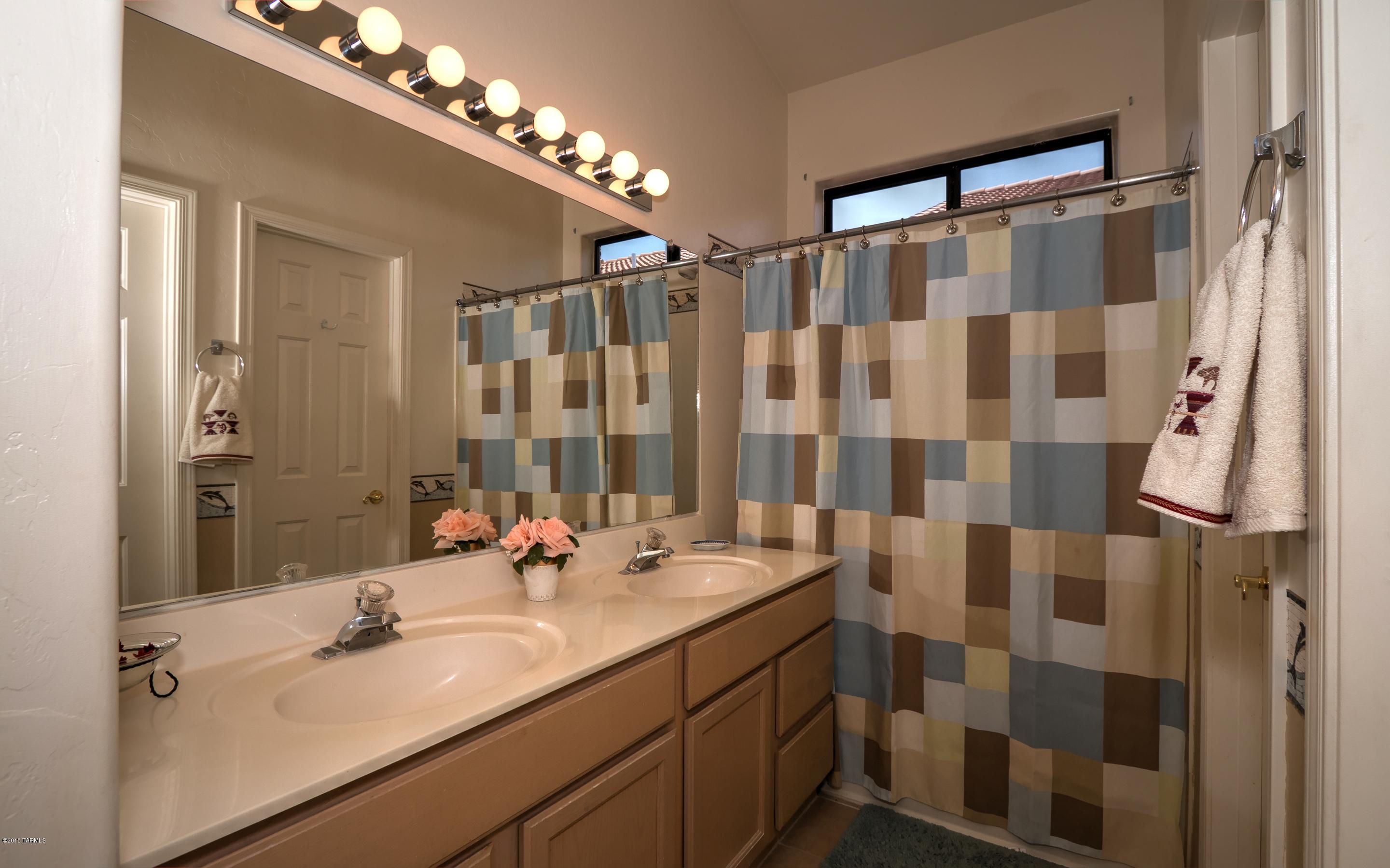 9172 East Sunset Post Road Tucson, AZ 85749 - Photo 6 of 30