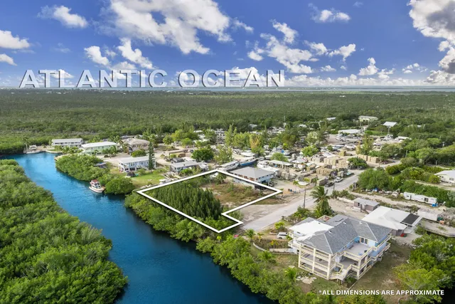 a view of a tennis court