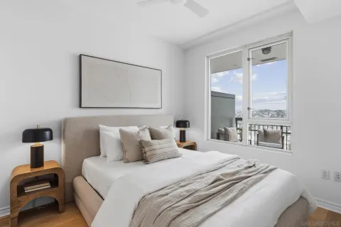 $675,000 | 300 West Beech Street, Unit 1705, San Diego, CA 92101