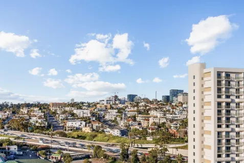 $675,000 | 300 West Beech Street, Unit 1705, San Diego, CA 92101