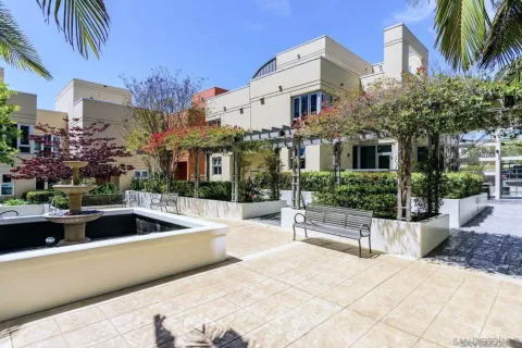 $675,000 | 300 West Beech Street, Unit 1705, San Diego, CA 92101