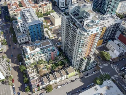$675,000 | 300 West Beech Street, Unit 1705, San Diego, CA 92101