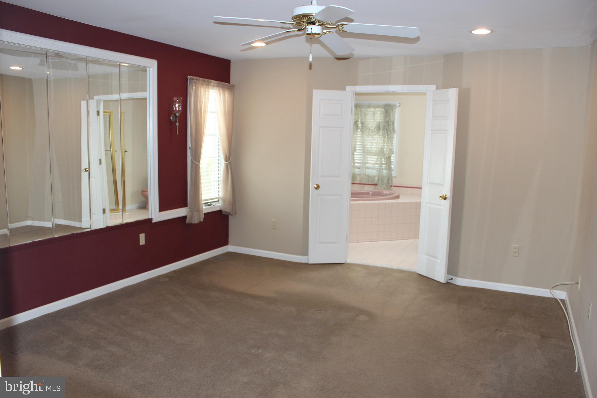 214 Creek Road Mount Laurel, NJ 08054 - Photo 18 of 47 Gallery Image 18
