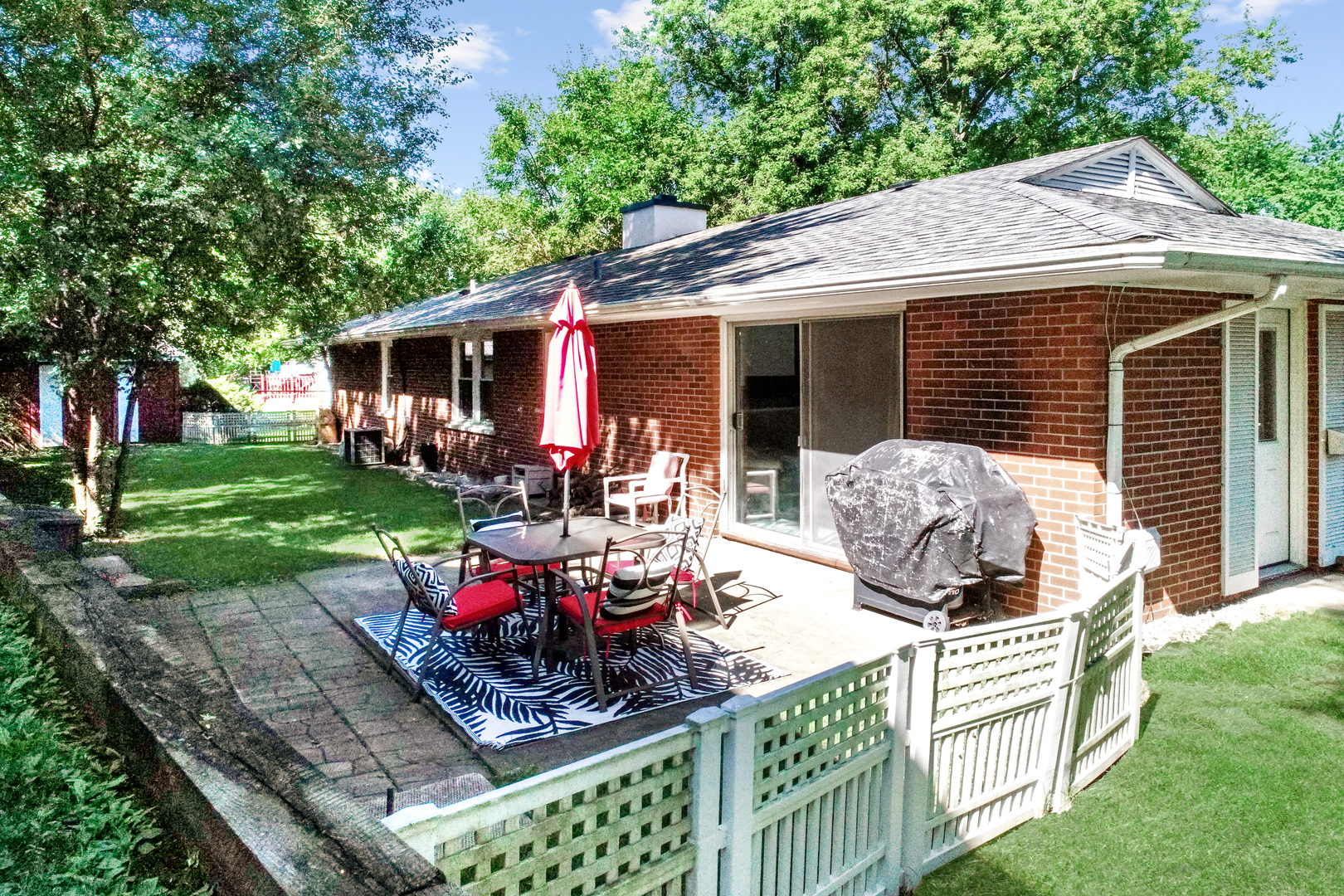 44 Aldon Road Montgomery, IL 60538 - Photo 22 of 24 a wooden bench sitting in front of a house