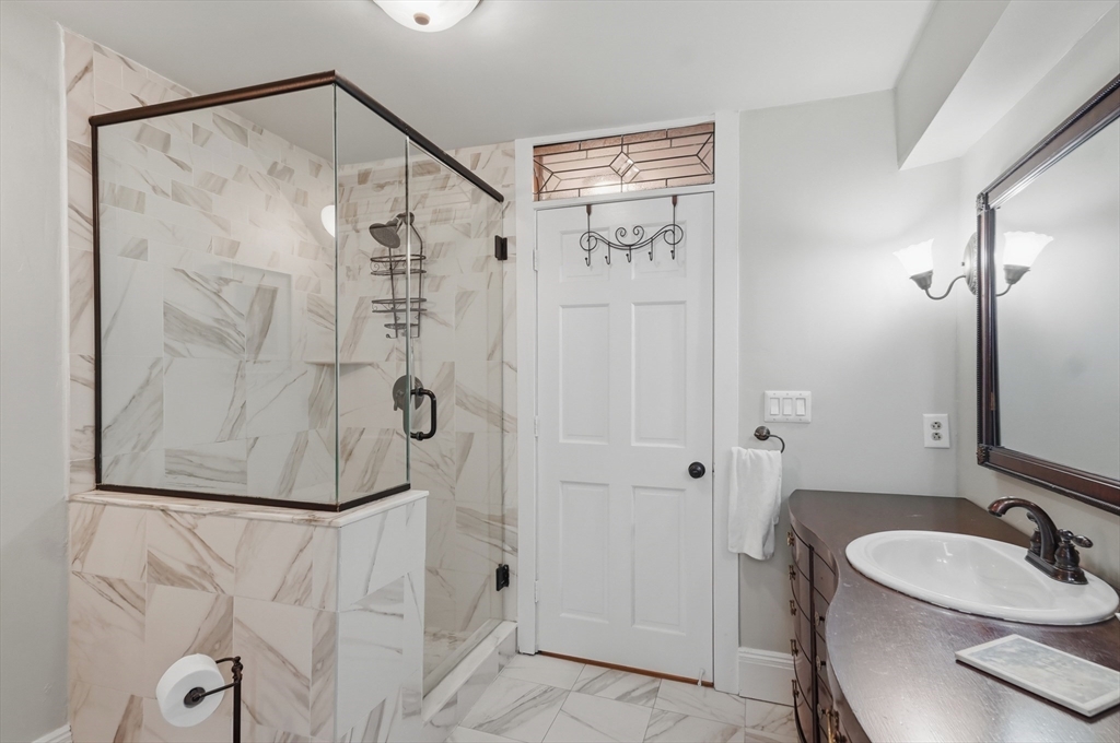 239 Fairmount Street Lowell, MA 01852 - Photo 25 of 42