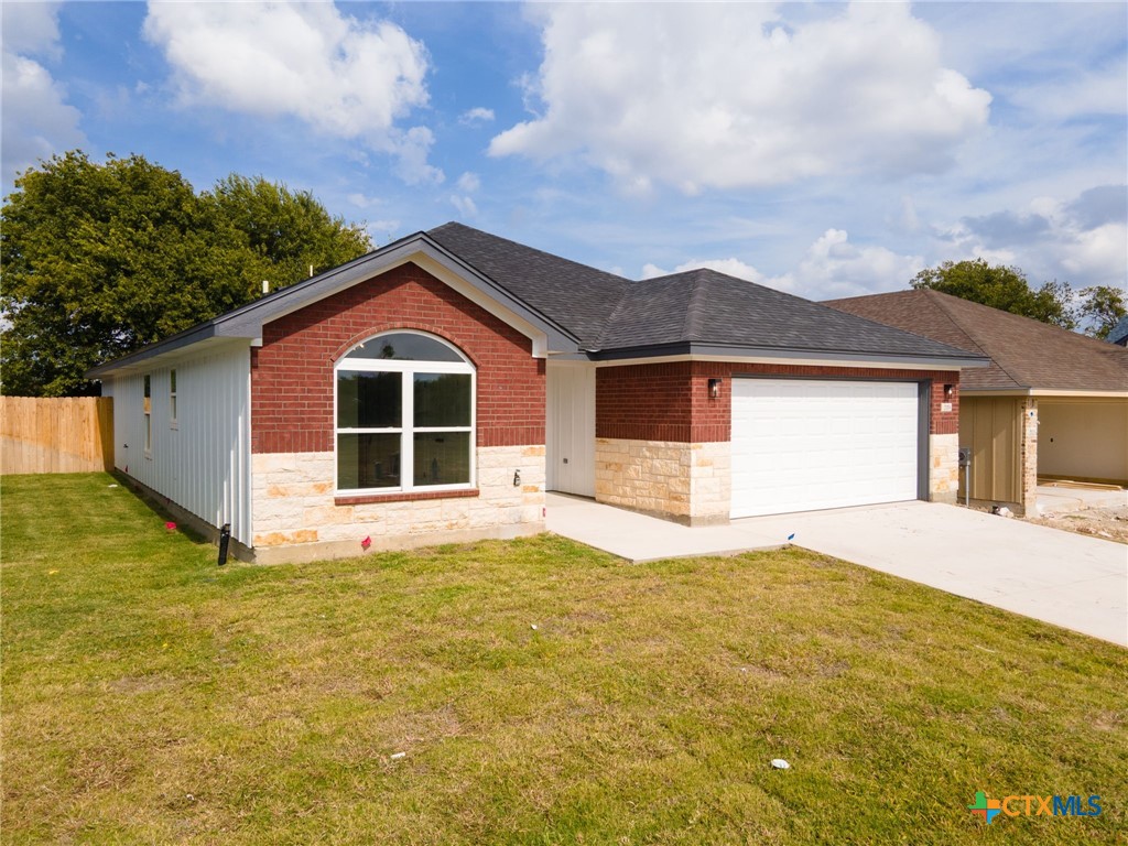 2119 Blackhawk Loop Belton, TX 76513 - Photo 2 of 27