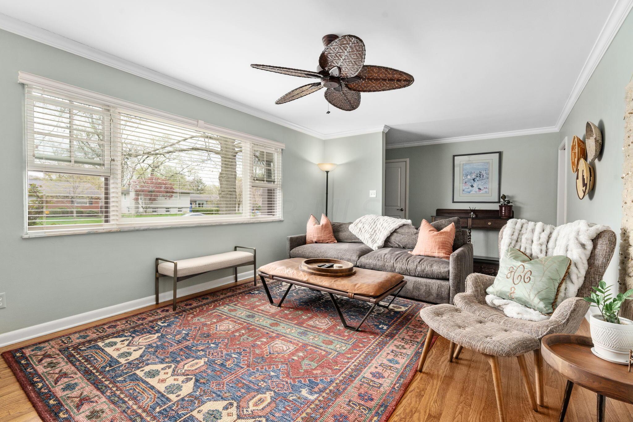 3109 Edgefield Road Columbus, OH 43221 - Photo 6 of 35 Tons of Natural Lighting Throughout