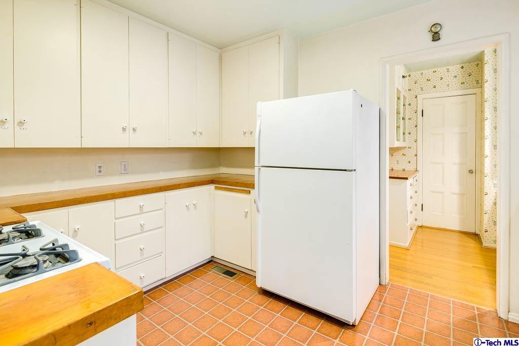 1579 Lombardy Road Pasadena, CA 91106 - Photo 19 of 35 Additional Photo