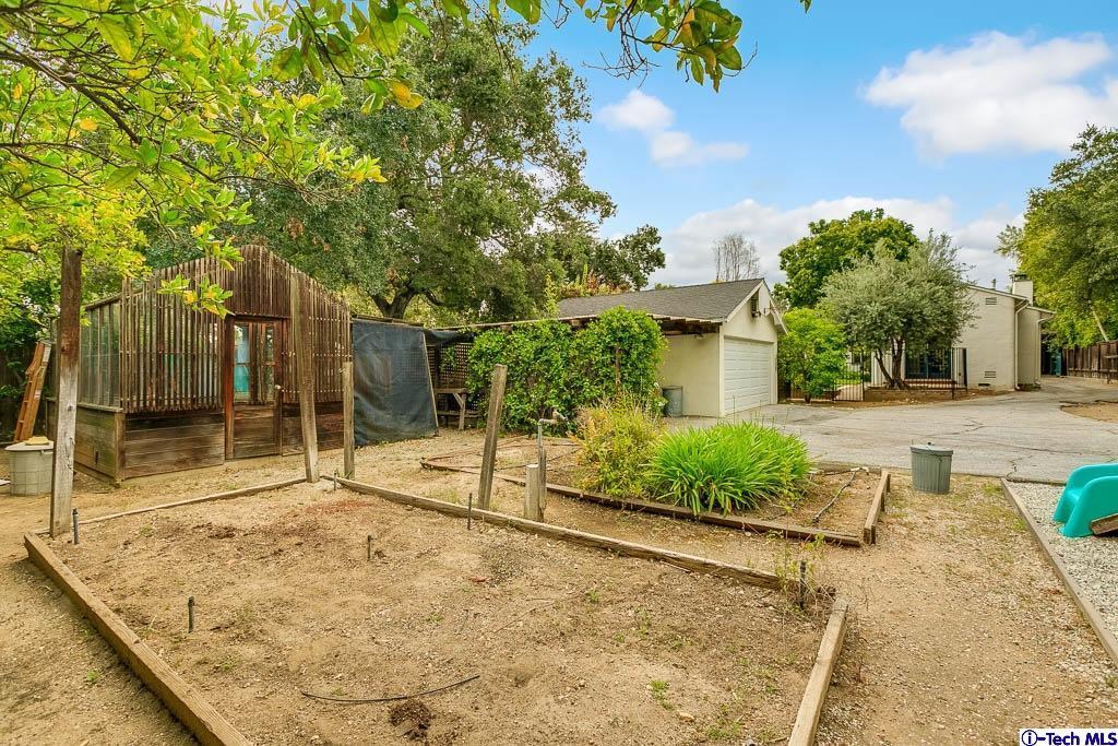 1579 Lombardy Road Pasadena, CA 91106 - Photo 32 of 35 Additional Photo