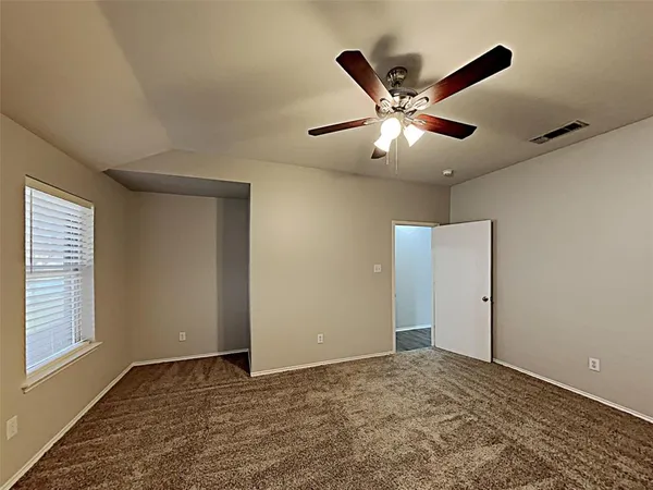 $2,400 | 501 Marybeth Drive, Burleson, TX 76028