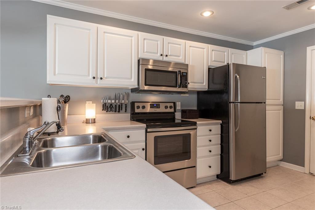 2116 Weststone Road Clemmons, NC 27012 - Photo 13 of 46