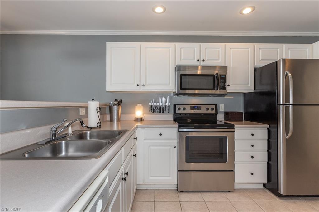2116 Weststone Road Clemmons, NC 27012 - Photo 14 of 46