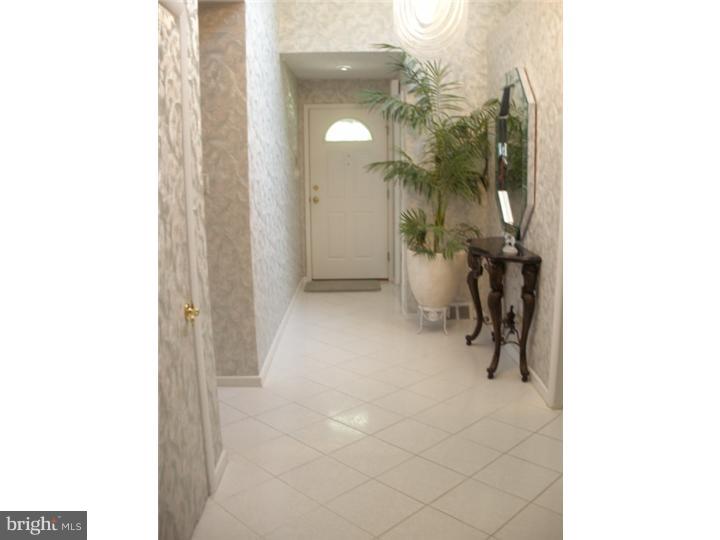 1472 Noble Road Jenkintown, PA 19046 - Photo 3 of 25 Foyer