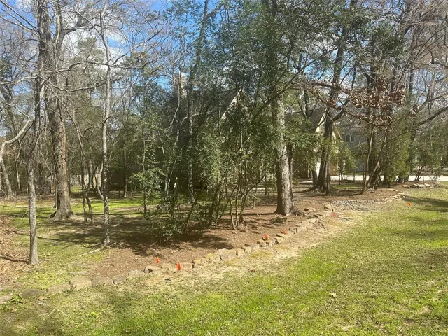 $875,000 | 38 Hillock Woods, The Woodlands, TX 77380