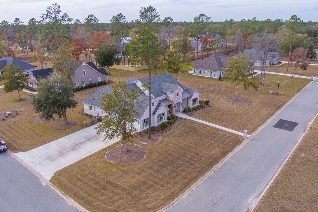 3887 Timber Ridge Road Valdosta, GA 31601 - Photo 5 of 74 Gallery Image 5