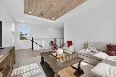 $799,000 | 919 Sea Grape Drive, Ruskin, FL 33570