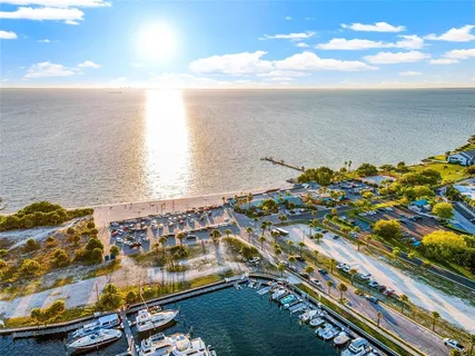 $799,000 | 919 Sea Grape Drive, Ruskin, FL 33570