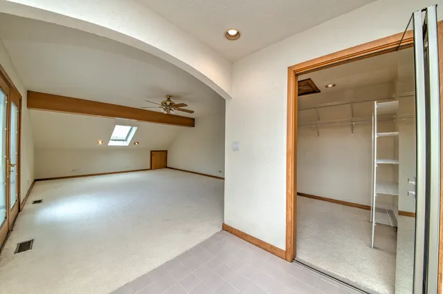 $5,500 | 8170 Lake Ridge Drive, Burr Ridge, IL 60527