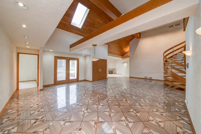 $5,500 | 8170 Lake Ridge Drive, Burr Ridge, IL 60527