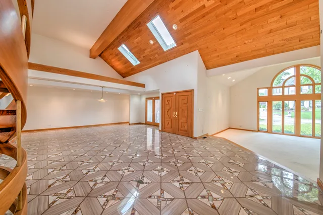 $5,500 | 8170 Lake Ridge Drive, Burr Ridge, IL 60527