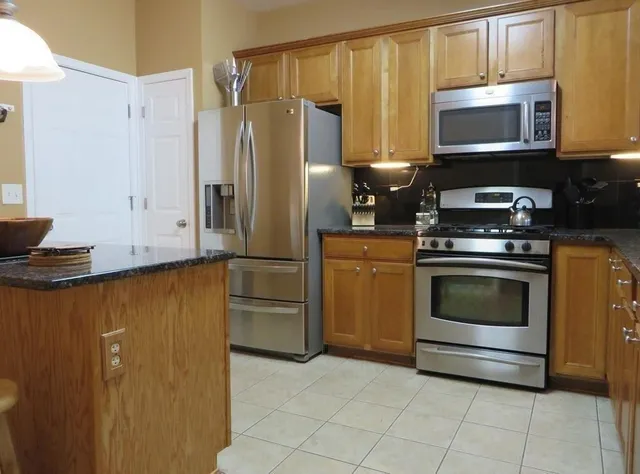 $2,400 | 13310 Marrywood Drive, Alpharetta, GA 30004