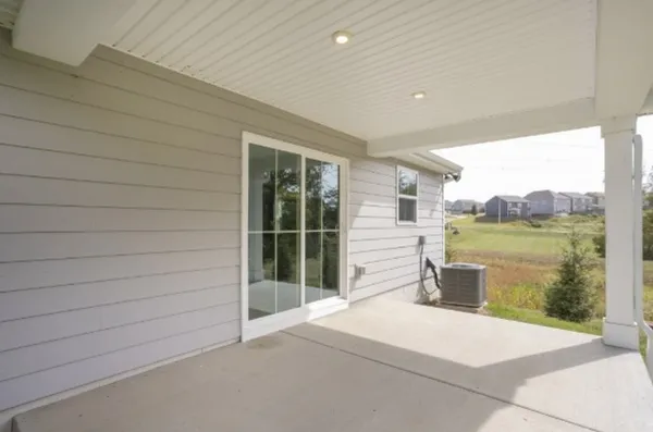 $425,000 | 711 Cottage Drive, Columbia, TN 38401