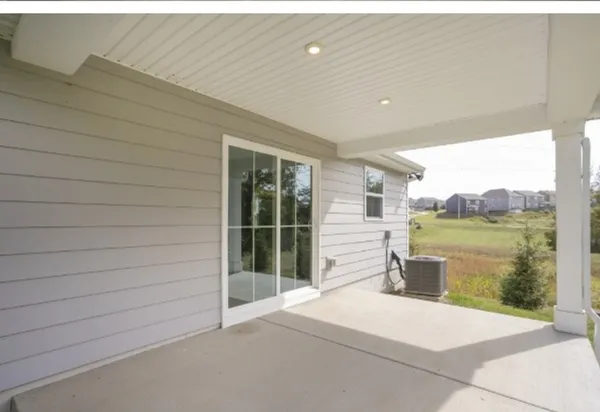 $425,000 | 711 Cottage Drive, Columbia, TN 38401