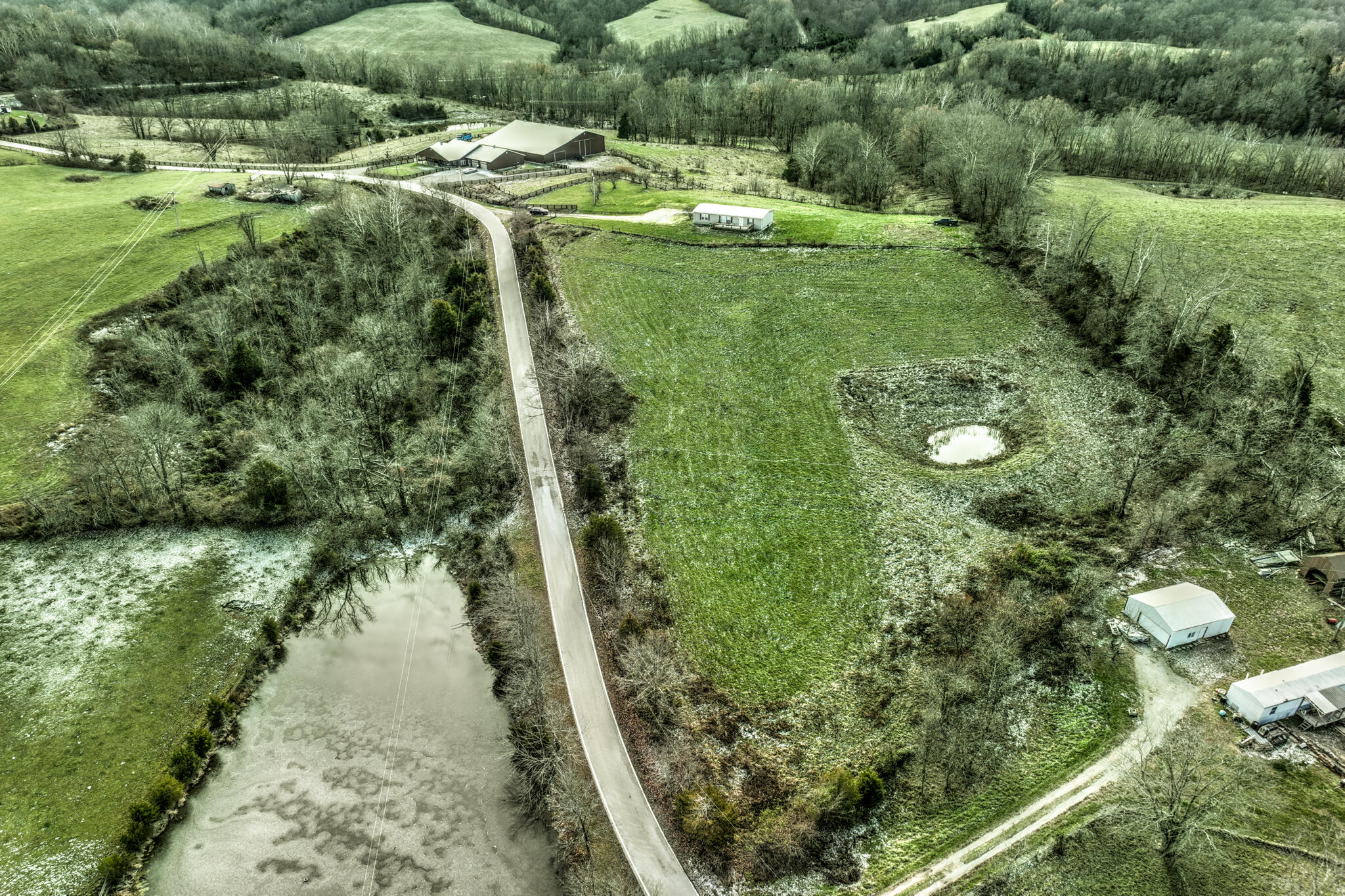 385 Mosby Creek Road Sparta, KY 41086 - Photo 12 of 39