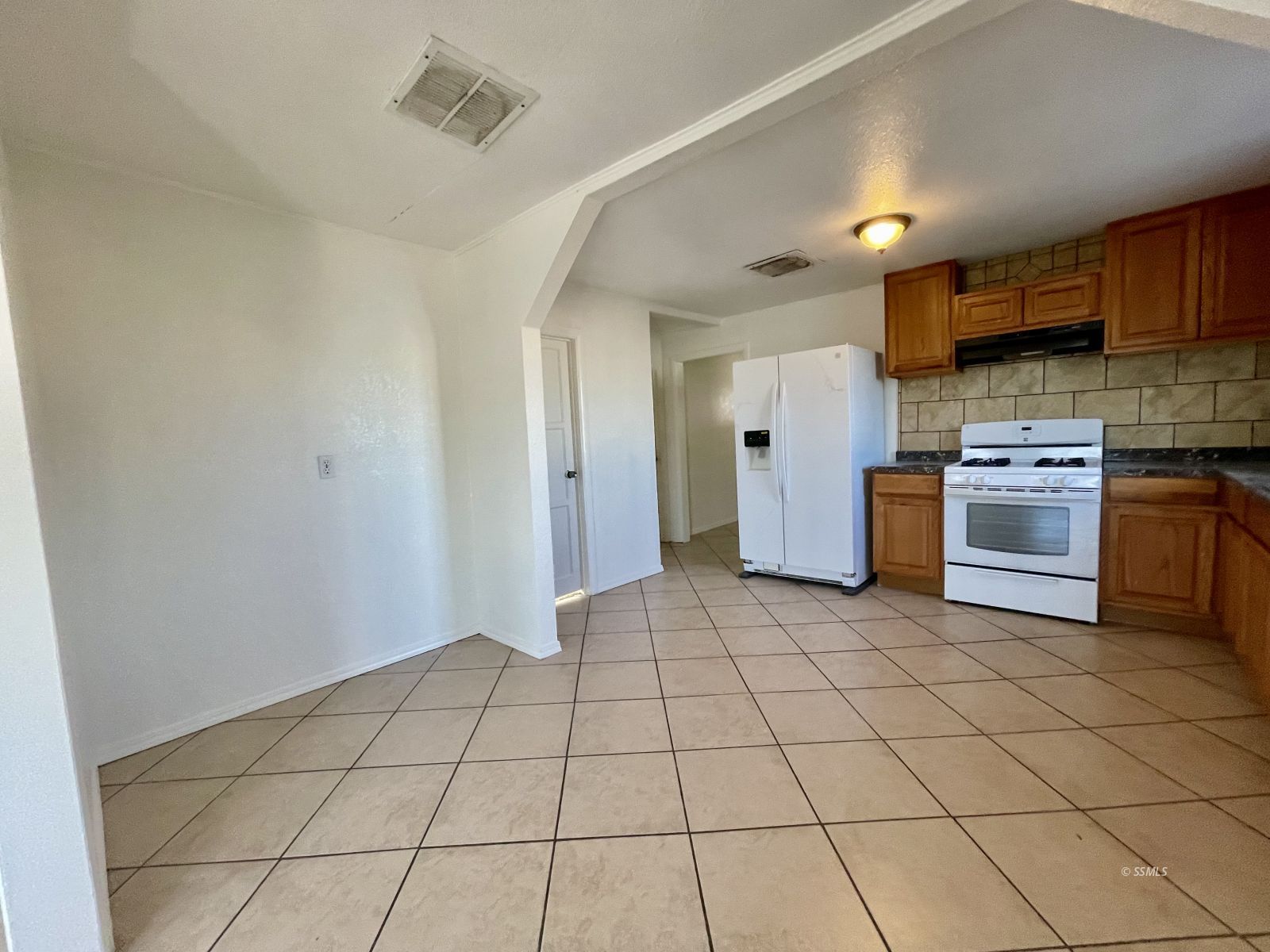 120 West Haloid Avenue Ridgecrest, CA 93555 - Photo 19 of 21