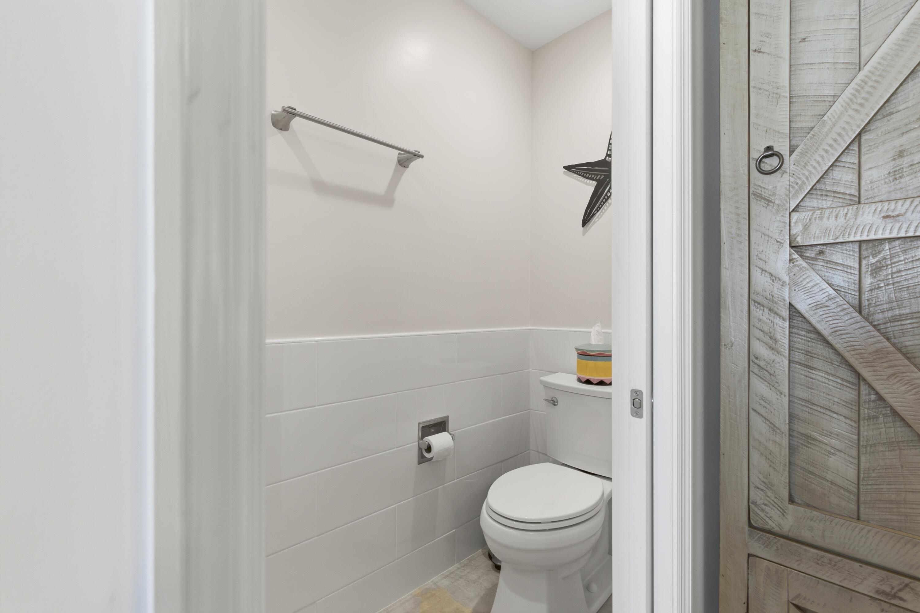 200 5th Street Key Colony Beach, FL 33051 - Photo 24 of 57 IMG_028