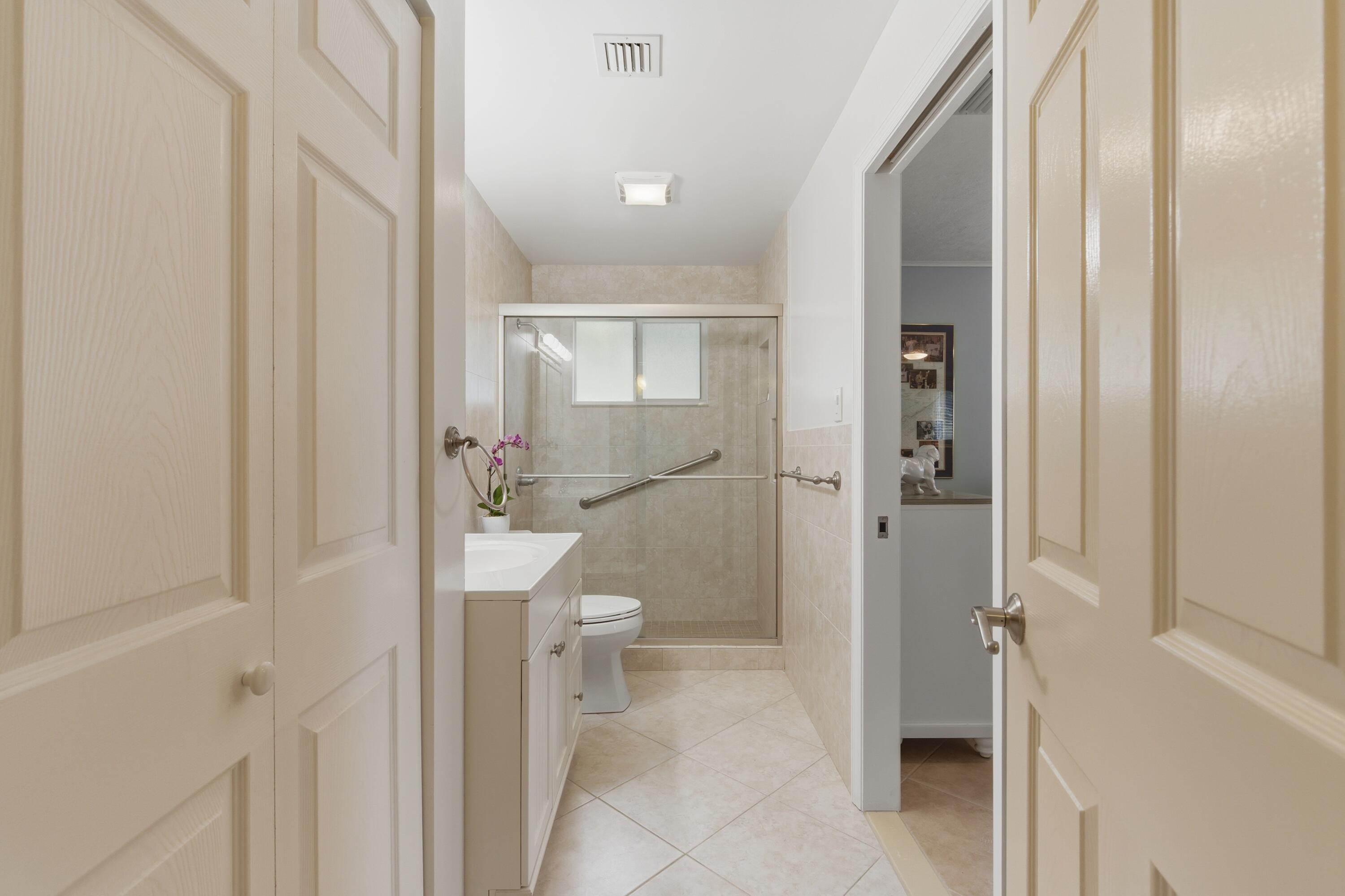 200 5th Street Key Colony Beach, FL 33051 - Photo 28 of 57 IMG_035