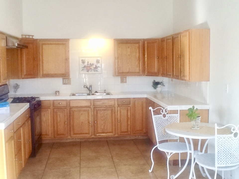 291 Cedar Road Vista, CA 92083 - Photo 7 of 12 Gallery Image 7