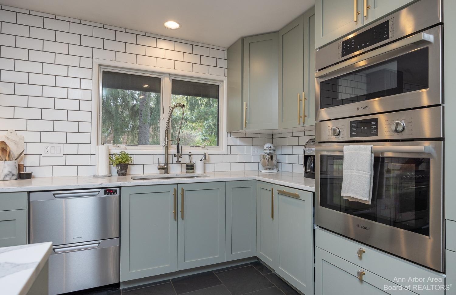 2774 North Maple Road Ann Arbor, MI 48103 - Photo 13 of 46 Photo 13