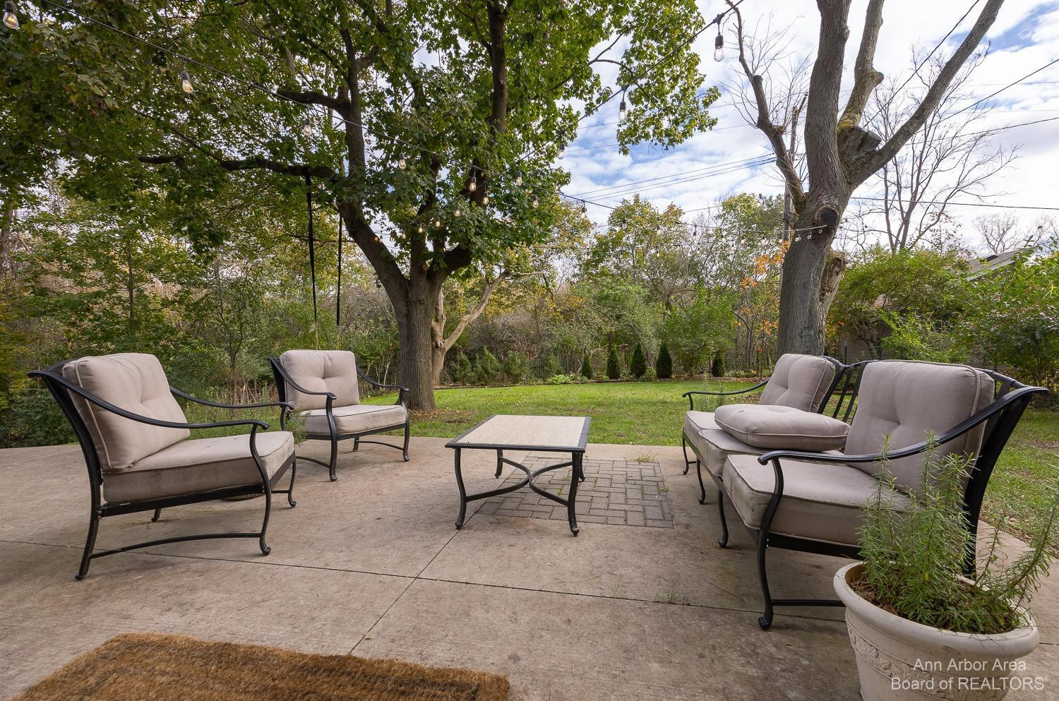 2774 North Maple Road Ann Arbor, MI 48103 - Photo 39 of 46 Photo 39