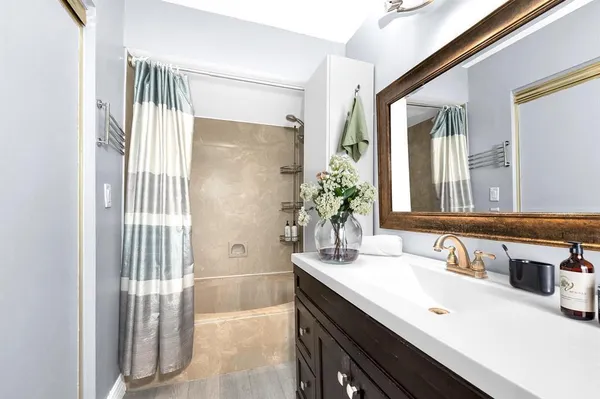 $1,900 | 9355 Southwest 8th Street, Unit 401, Boca Raton, FL 33428