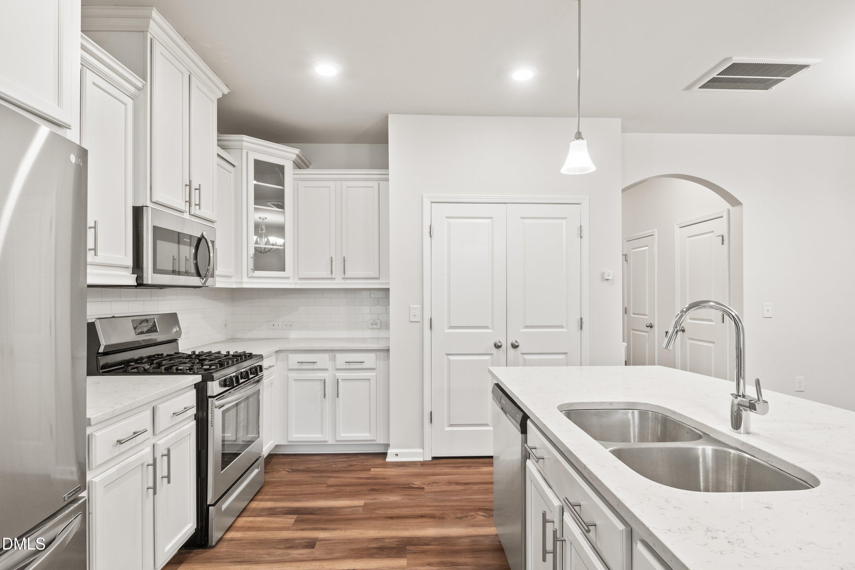 6183 Beale Loop Raleigh, NC 27616 - Photo 8 of 18 09-6183 Beale Loop20240301_0018