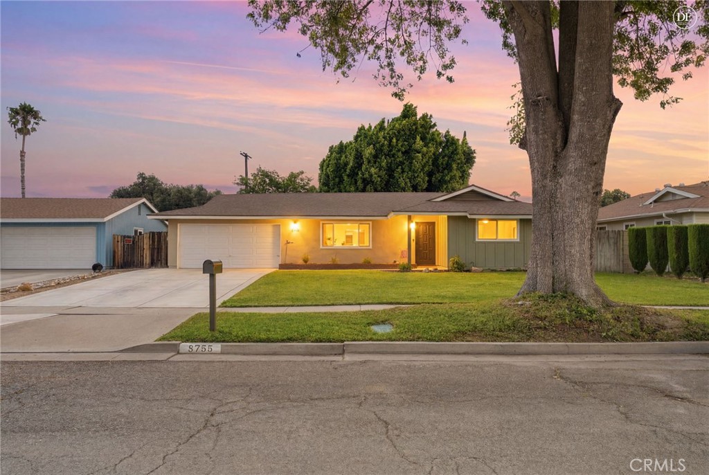 8755 Delano Drive Riverside, CA 92503 - Photo 2 of 42