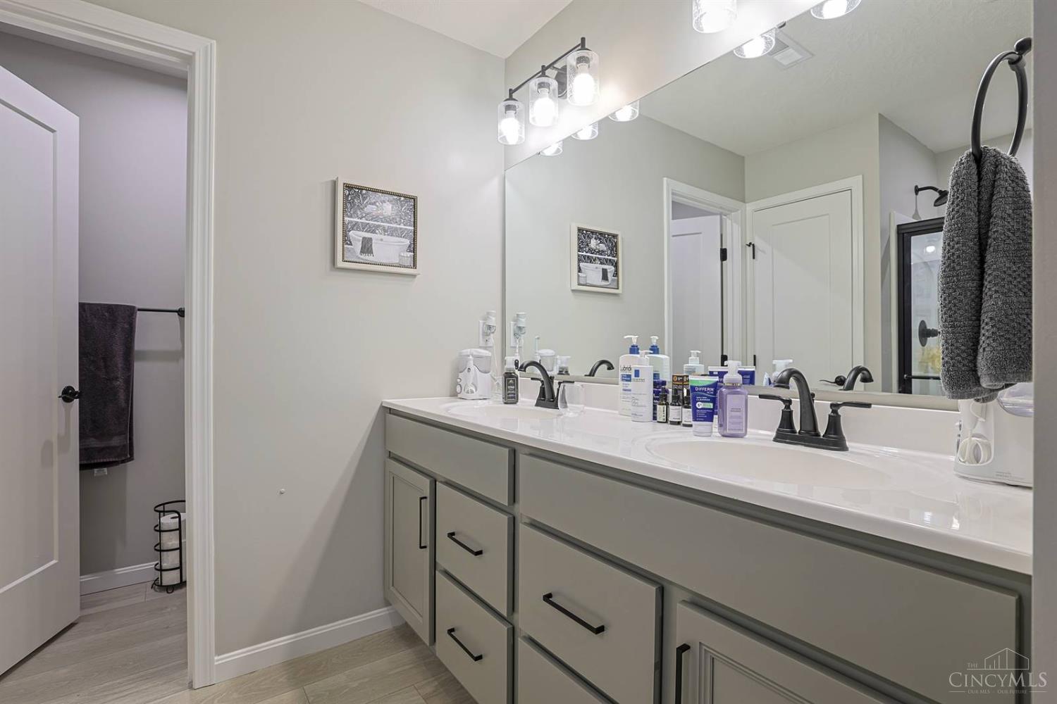 691 Tradition Ridge Cincinnati, OH 45245 - Photo 22 of 38