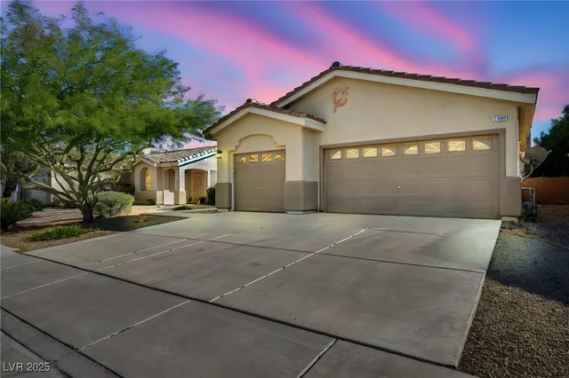 $549,900 | 2569 Wiltshire Avenue, Henderson, NV 89052
